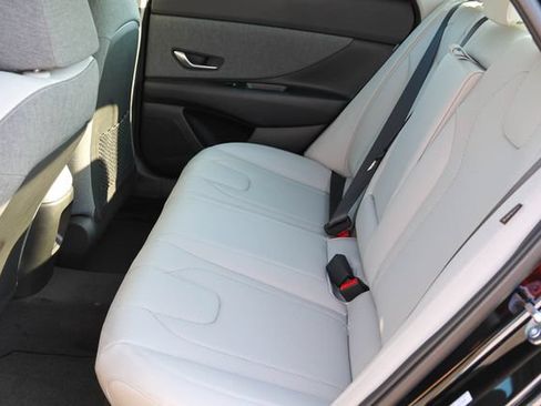 New 2026 Hyundai Elantra Limited FWD image 12