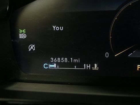 Used 2022 Lincoln Corsair Reserve w/ Elements Package image 34