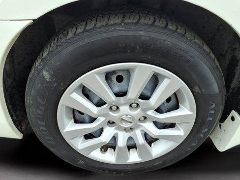 Used 2015 Nissan Altima 2.5 S w/ Power Driver Seat Package image 9