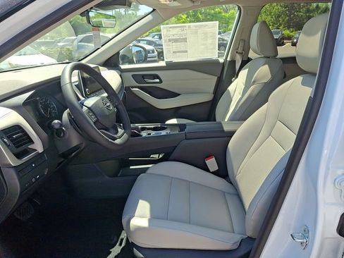 New 2026 Nissan Rogue SV FWD image 11