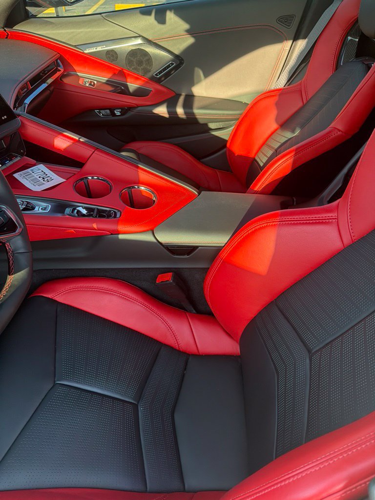 Used 2026 Chevrolet Corvette Stingray Preferred Conv w/ Stealth Interior Trim Package RWD image 11
