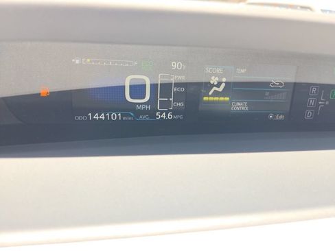 Used 2016 Toyota Prius Three FWD image 13