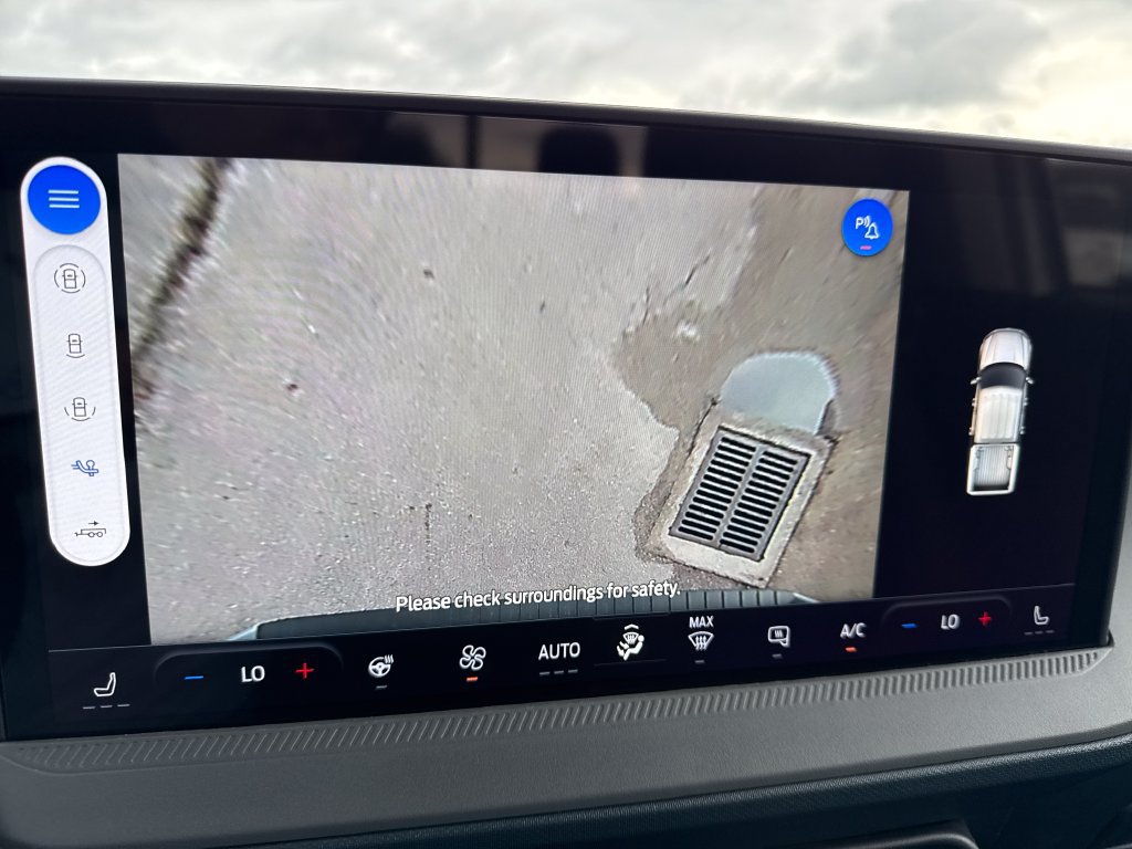 New 2026 Ford Maverick Lobo AWD/4WD image 26