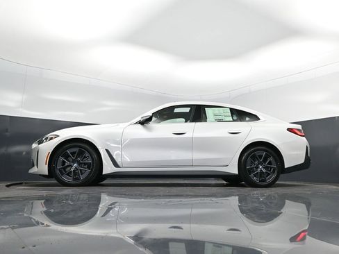 New 2026 BMW i4 eDrive40 w/ Premium Package image 39