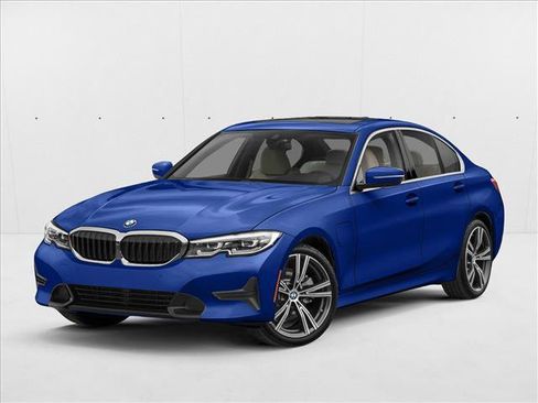 Used 2021 BMW 330e xDrive w/ M Sport Package AWD/4WD image 1