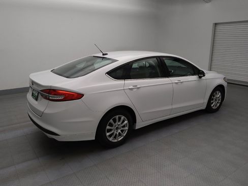 Used 2017 Ford Fusion S image 10