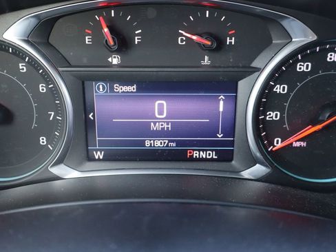 Used 2019 Chevrolet Equinox LT FWD image 3