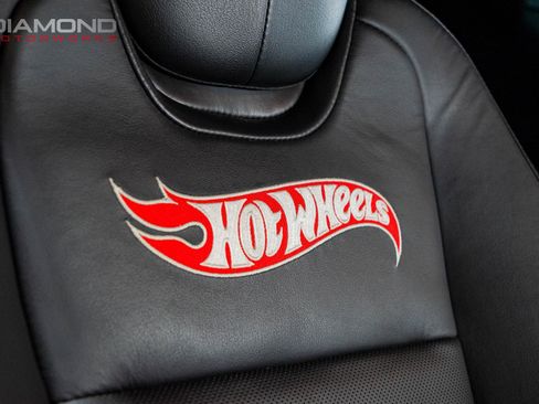 Used 2013 Chevrolet Camaro SS w/ Hot Wheels Special Edition image 92