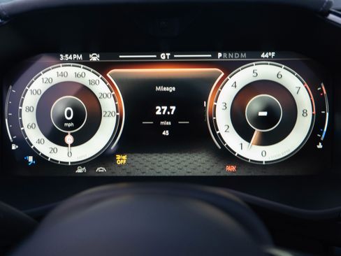 New 2026 Aston Martin DBX S image 5