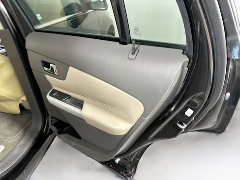 Used 2013 Ford Edge Limited image 29