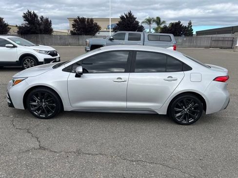Used 2024 Toyota Corolla SE FWD image 8