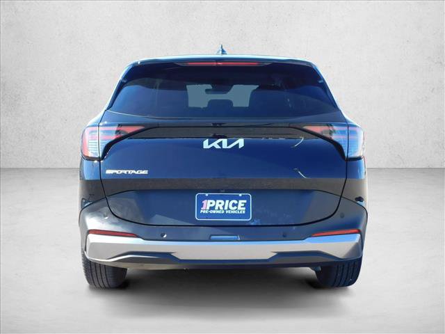 Used 2026 Kia Sportage LX FWD image 12