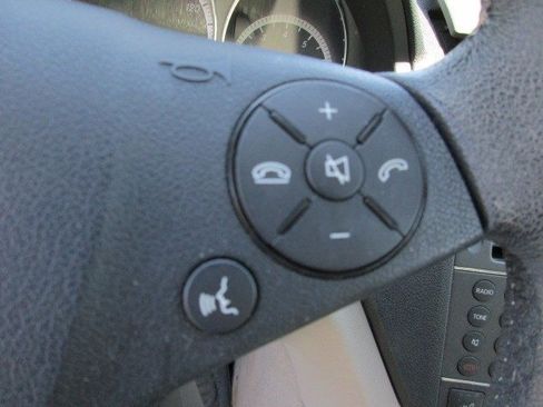 Used 2010 Mercedes-Benz C 300 4MATIC Sedan image 23