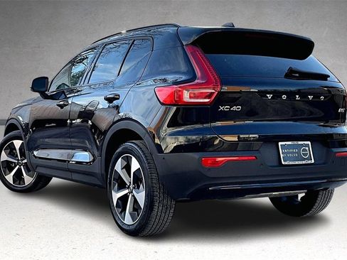 Certified 2026 Volvo XC40 B5 Plus w/ Protection Package Premier image 4