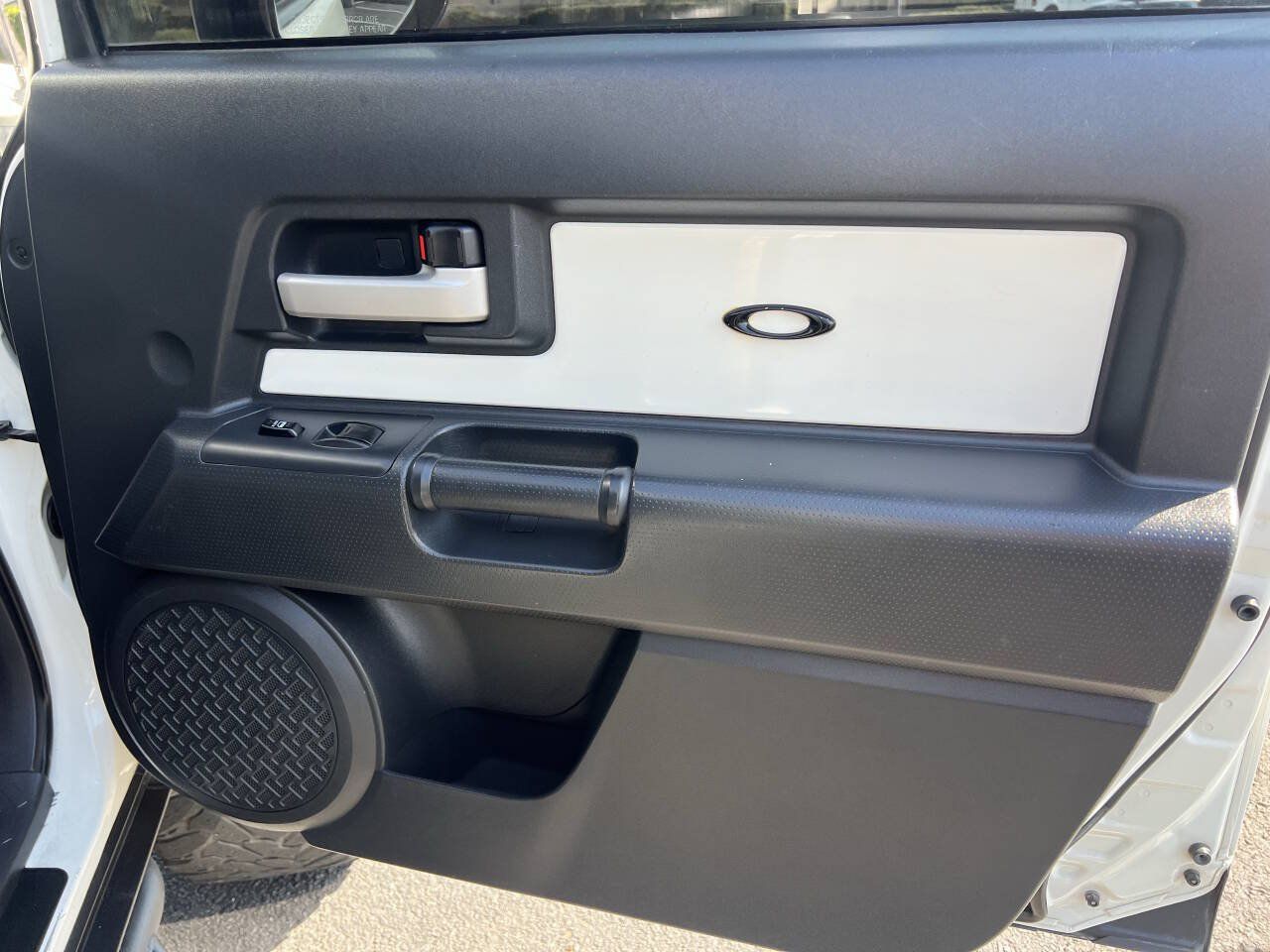 Used 2008 Toyota FJ Cruiser 4WD image 20