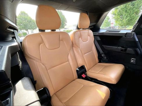 Used 2021 Volvo XC90 T8 Inscription w/ Protection Package Premier AWD/4WD image 33