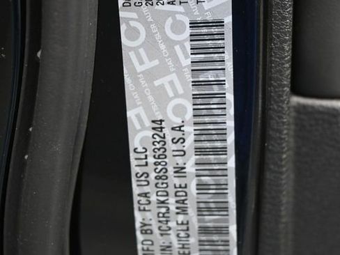 New 2025 Jeep Grand Cherokee L Overland image 30