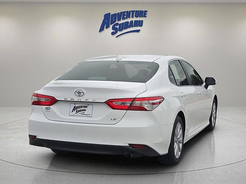 Used 2019 Toyota Camry LE FWD image 6