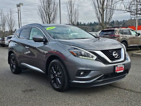 Used 2018 Nissan Murano SV w/ Premium Package image 3