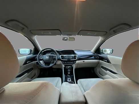 Used 2016 Honda Accord LX image 24