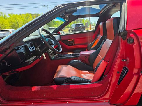 Used 1988 Chevrolet Corvette Coupe image 13