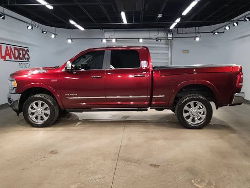 Used 2020 RAM 2500 Limited AWD/4WD image 4