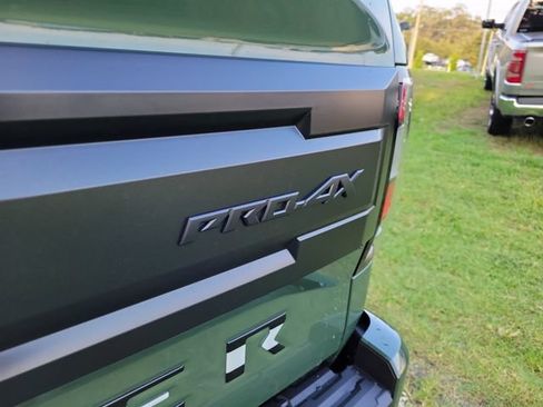 New 2026 Nissan Frontier PRO-4X w/ Pro Premium Package AWD/4WD image 5