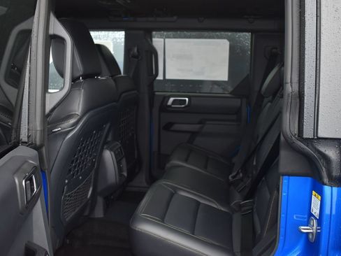 New 2025 Ford Bronco Badlands AWD/4WD image 11