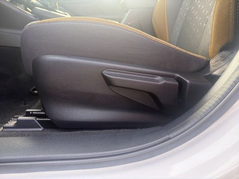 Used 2024 Subaru Crosstrek 2.5i Sport image 16