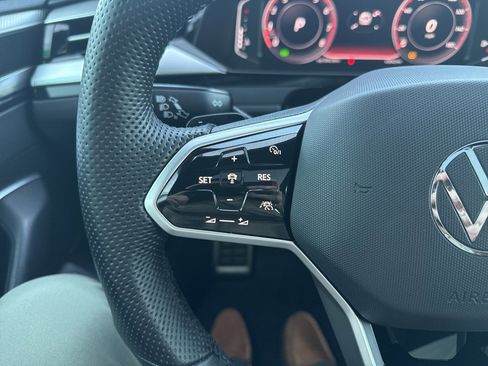 Used 2022 Volkswagen Arteon SEL image 19