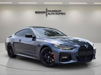 Used 2022 BMW 430i Coupe w/ M Sport Package RWD video 1