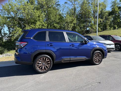New 2026 Subaru Forester Touring AWD/4WD image 8