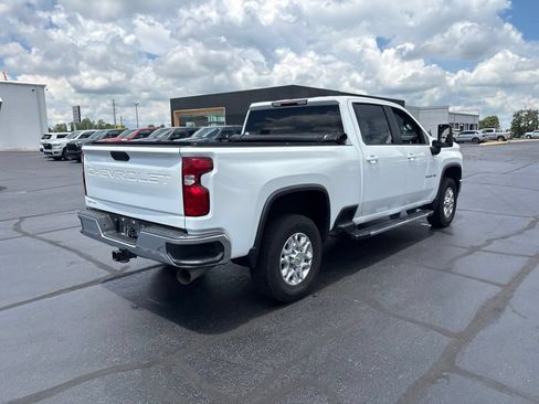 Used 2022 Chevrolet Silverado 2500 LT w/ Convenience Package AWD/4WD image 10