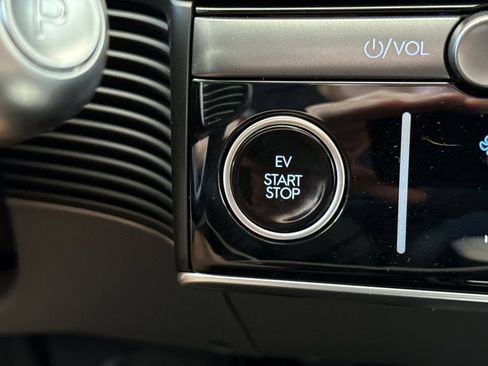 New 2026 Hyundai Ioniq 5 SEL RWD image 23