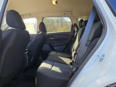 New 2026 Nissan Rogue SV image 9