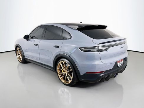 Certified 2022 Porsche Cayenne Turbo GT AWD/4WD image 3