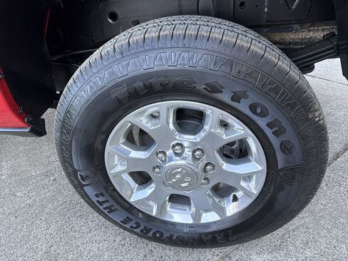 Used 2024 RAM 3500 Laramie image 18