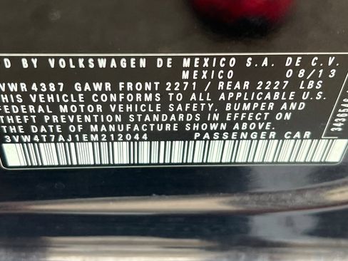 Used 2014 Volkswagen Jetta GLI Autobahn FWD image 28