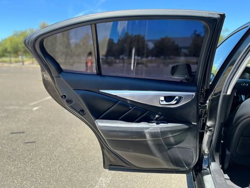 Used 2014 INFINITI Q50 Premium w/ Navigation Package AWD/4WD image 11