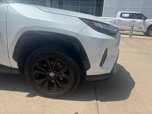 Used 2023 Toyota RAV4 SE AWD/4WD image 9