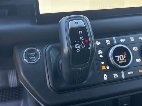Used 2022 Land Rover Defender 110 X-Dynamic HSE image 22