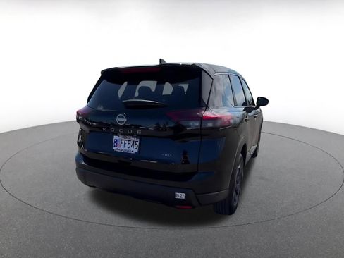 Used 2025 Nissan Rogue SV image 14