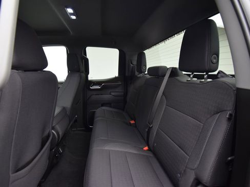 Used 2025 GMC Sierra 1500 Elevation image 24