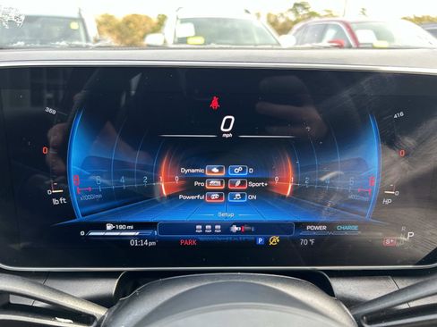 Used 2025 Mercedes-Benz GLC 43 AMG 4MATIC image 27