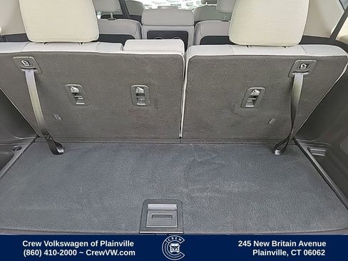 Used 2023 Honda Pilot LX image 52