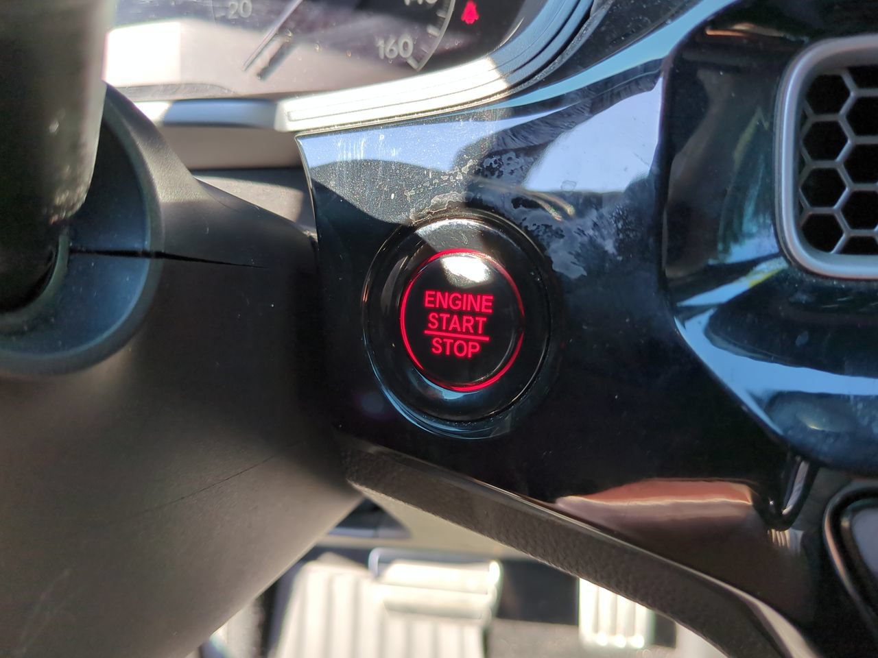 Certified 2025 Honda Civic Sport image 32