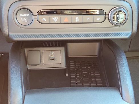 New 2025 Ford Bronco Sport Outer Banks w/ Outer Banks Tech Package+ AWD/4WD image 29