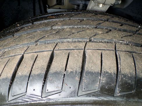 Used 2021 Tesla Model Y Long Range image 33