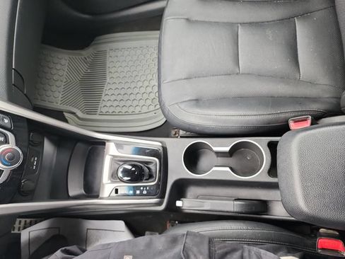 Used 2013 Hyundai Elantra GT w/ Style Pkg FWD image 24