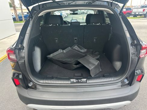 Used 2025 Ford Escape Active FWD image 17
